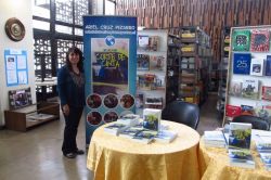 Mary, Lanzamiento Corte de Cinta