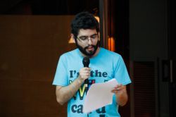 Ariel Cruz - Escritor de "Corte de Cinta"