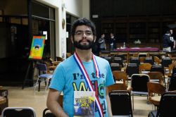 Ariel Cruz - Escritor de "Corte de Cinta"