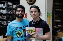 Firma de Libros Corte de Cinta