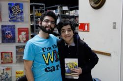 Firma de Libros Corte de Cinta