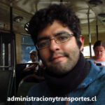 Ariel en el trolebús #814 Valparaíso