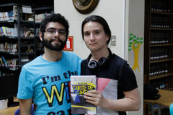 Firma de Libros Corte de Cinta