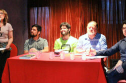 Panel. De izquierda a derecha: Claudia Vásquez, Claudio Garrido, Ariel Cruz, Manuel Jofré, Claudio Reyes